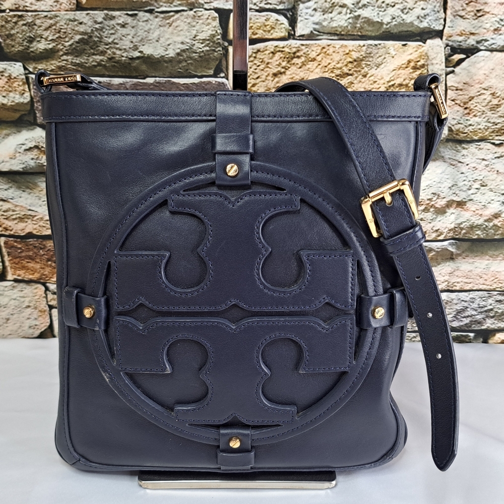 TORY BURCH LEATHER CROSSBODY BAG in STO~A~WAY NAVY - Picture 16 of 16